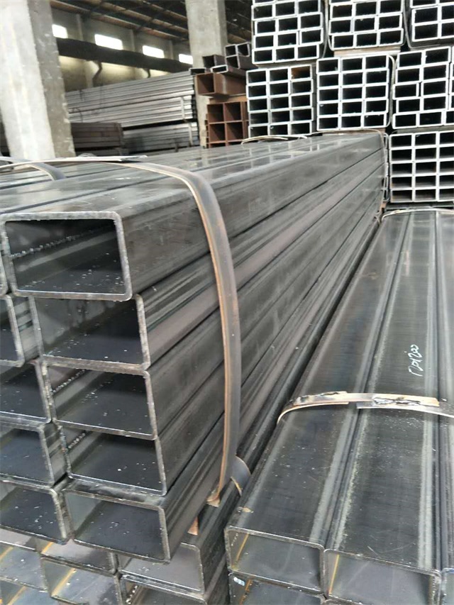 南京Q235B热镀锌方管